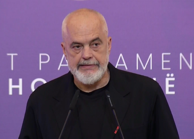 "Rilindja 2.0 dhe Besa jan&euml; cikli i ri politik&euml;"/ Rama