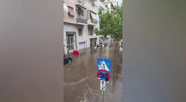 Stuhi dhe p&euml;rmbytje shkat&euml;rruese godasin Greqin&euml;, Turqin&euml;,