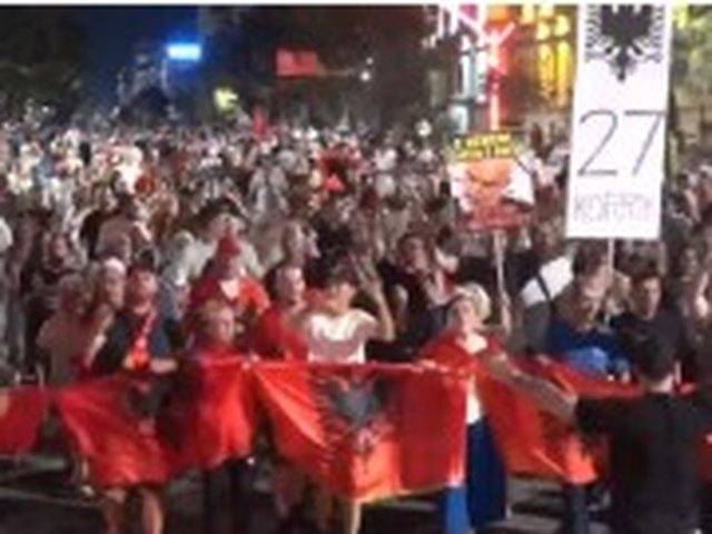 &ldquo;Nes&euml;r te Parlamenti!&rdquo;/ Mbyllet protesta 57-t&euml; kund&euml;r