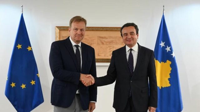&nbsp;Sorensen zhvillon vizit&euml; t&euml; paparalajm&euml;ruar n&euml;