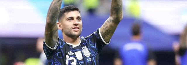 Bar&ccedil;a e admiron mbrojt&euml;sin Cristian Romero, po paga e tij e bllokon