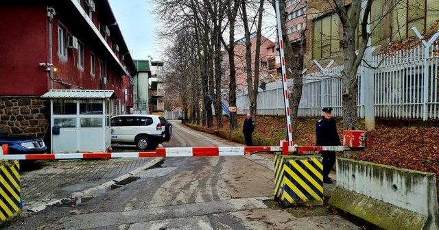 BE: Riintegrimi i gjyqtarëve dhe prokurorëve serbë trajtohet