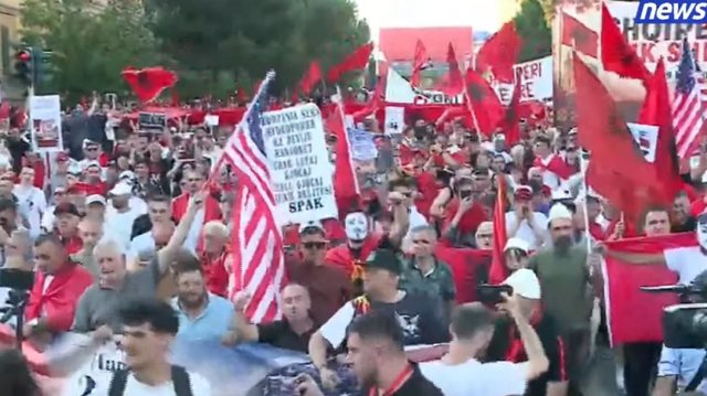 Partia Demokratike Europiane reagon pas protest&euml;s n&euml; Tiran&euml;: