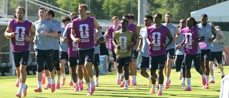 T&euml; sht&euml;na, vjedhje dhe nj&euml; t&euml;rmet 6.1 ball&euml;: Anglia po