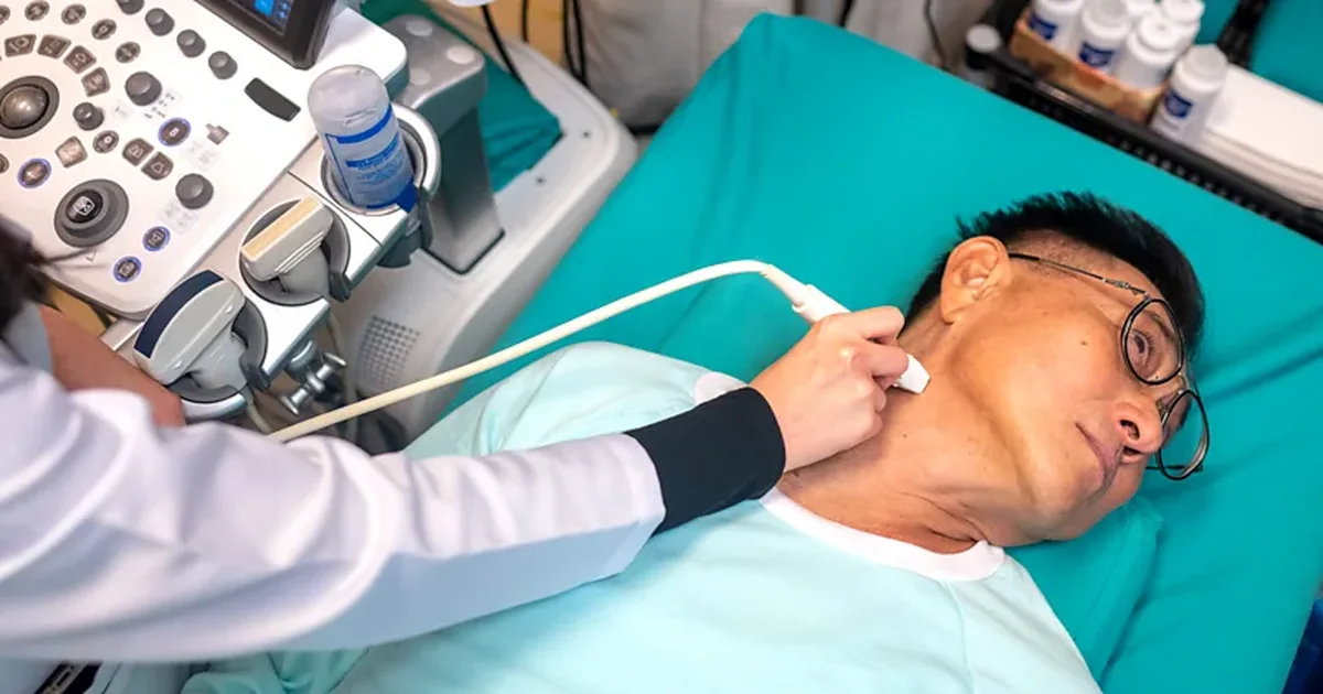 Pse po rriten rastet e kancerit të tiroides në mbarë botën 