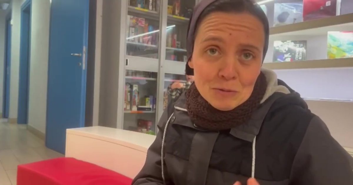 Murgesha italiane flet Shqip  Historia e pabesueshme e motër Adrianës 