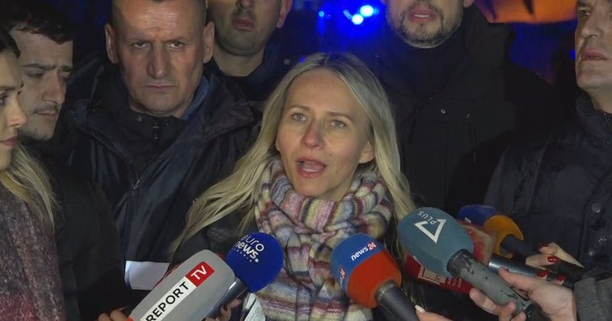 Zjarri masiv te  5 Maji   Ristani  Janë djegur magazinat  s ka dëme në njerëz