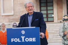Berisha i p&euml;rgjigjet Ram&euml;s: I respektojm&euml; kombet mike