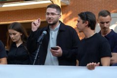 Protesta n&euml; Tiran&euml;, studenti: Pran&euml; student&euml;ve n&euml;