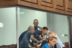 Nis gjyqi ndaj Met&euml;s dhe Kryemadhit n&euml; GJKKO, mediat nxirren nga salla