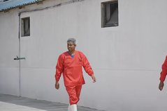 Ferma e derrave ku punojn&euml; burri, gruaja, djemt&euml; dhe dy