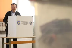 Num&euml;rohen rreth 90 p&euml;r qind t&euml; votave n&euml; Kosov&euml;,