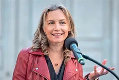 U p&euml;rfol si kryeministre e ardhshme, Lea Ypi p&euml;rsh&euml;ndet