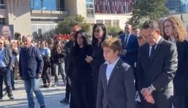 Fatos Nano përcillet në banesën e fundit, Linda Rama