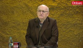 Gjuhëtari Xhevat Lloshi: Pse Kongresi i alfabetit u mbajt pikërisht