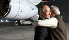 Naftë, armë dhe gjeopolitikë/ Putini viziton Modin në Delhi,