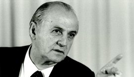 Ramiz Alia: Shkatërrimi i Shqipërisë nga iluzionet e