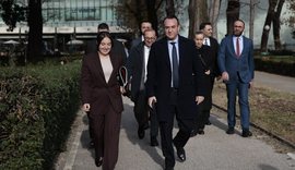 Fotot e deputet&euml;ve para nisjes s&euml; seanc&euml;s plenare!