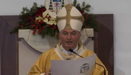 Krishtlindja n&euml; Tiran&euml;. Mesazh shprese nga Imzot Dodaj