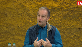 Ja si po vrasin f&euml;mij&euml;t tan&euml;, hormonet n&euml; ushqime! Flet