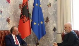 Ministri gjerman n&euml; Tiran&euml;, takohet me Ram&euml;n. Zbardhen bisedimet