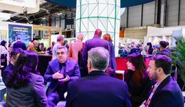 Blendi Gonxhja n&euml; Fitur 2026, takon presidenten e Ishujve Balear n&euml;