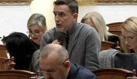 Deputeti Bra&ccedil;e k&euml;rkon llogari n&euml; Kuvend p&euml;r