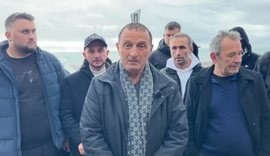 Banor&euml;t n&euml; Baks‑Rrjoll bllokojn&euml; punimet e resortit luksoz,