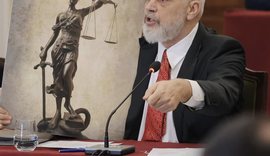 Kushtetuesja shtyn vendimin p&euml;r pagat e gjyqtar&euml;ve, reagon Rama