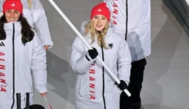 Nes&euml;r moment vendimtar p&euml;r Shqip&euml;rin&euml;. Lara Colturi nis e