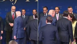 Mbledhja e Bordit t&euml; Paqes/ Trump shtr&euml;ngon duart me Ram&euml;n