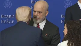 Video/ Rama bisedon me Trump pas p&euml;rfundimit t&euml; mbledhjes s&euml;
