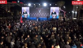 Berisha n&euml; protest&euml;: 20 shkurti frym&euml;zim, Rama i ka dit&euml;t e