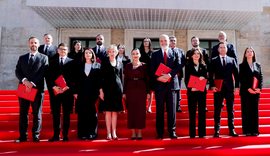 Fjal&euml;kryqi i Edi Ram&euml;s me 7 l&euml;vizjet e qeveris&euml;!