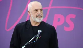 Protesta n&euml; Tiran&euml; p&euml;r Zv&euml;rnecin, Rama: Protestuesit pre e