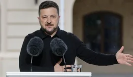 Zelensky let&euml;r Putinit: T&euml; flasim ball&euml; p&euml;r ball&euml;! Si