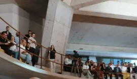 Rama publikon videon nga festivali &ldquo;Buk&euml; e Zem&euml;r&rdquo;: Mbi 600