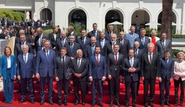 Fotoja familjare e samitit n&euml; Tivar, lider&euml;t e BE-s&euml; dhe