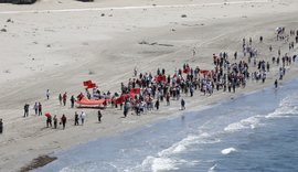 FOTO/ Protesta kund&euml;r resortit n&euml; Zv&euml;rnec, qytetar&euml;t marshim