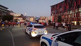 Policia publikon planin e masave p&euml;r ndeshjen