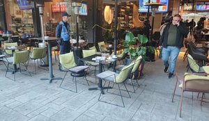 Sherri mes picierit dhe kuzhinierit te "City Lounge"/ Autori: Kolegu