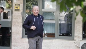 Behgjet Pacolli del nga Prokuroria e Tiranës: Aeroporti i Vlorës do
