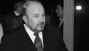 Lamtumirë Fatos Nano! Sot ditë zie, homazhet në Pallatin e