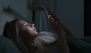 Ekspertja zbulon: Detoksi i dopaminës mund t’ju ndihmojë të