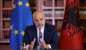 Rama: Nga 1 janari 2026 paga minimale rritet në 500 euro