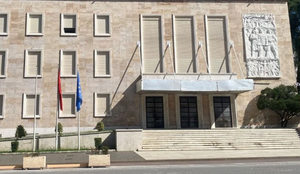 Ndryshime në qeveri/ Lirohen nga detyra zv.ministrat dhe perfektët, ja