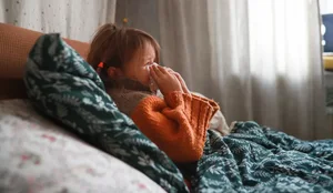 Fëmijët super-përhapësit e viruseve. Ja disa këshilla!