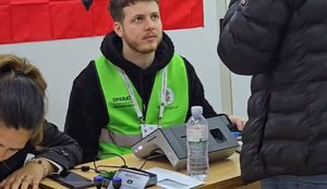 Votohet në Bashkinë e Vlorës, komisionerët e PD shkojnë