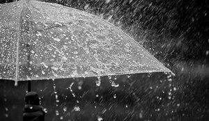 Java nis me shtrëngata shiu, dëborë dhe ngrica! Ministra e