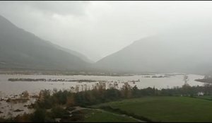 Moti i keq/ Lumi Vjosa në pikën kritike në Tepelenë!